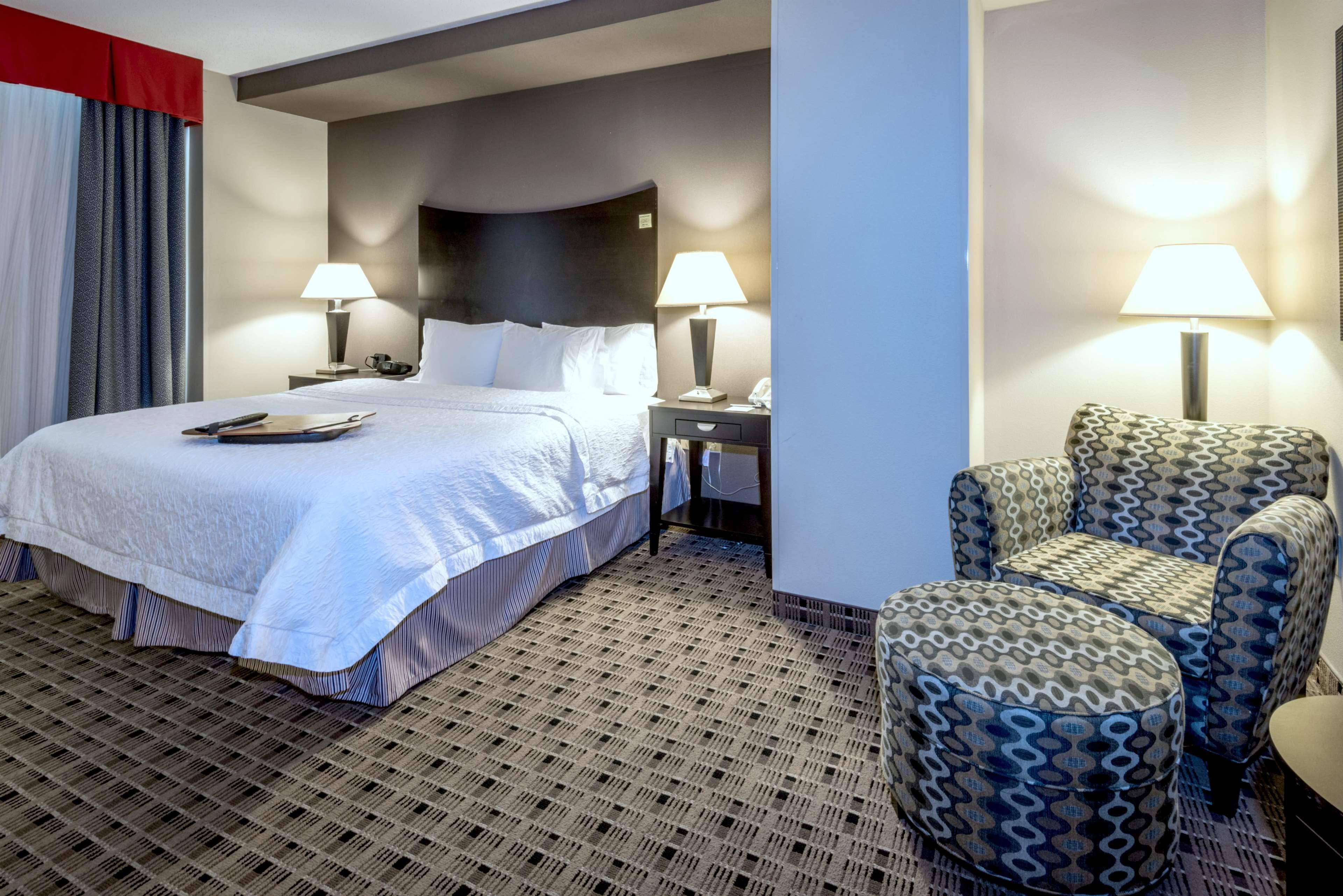 Hampton Inn & Suites Montgomery-Downtown Buitenkant foto