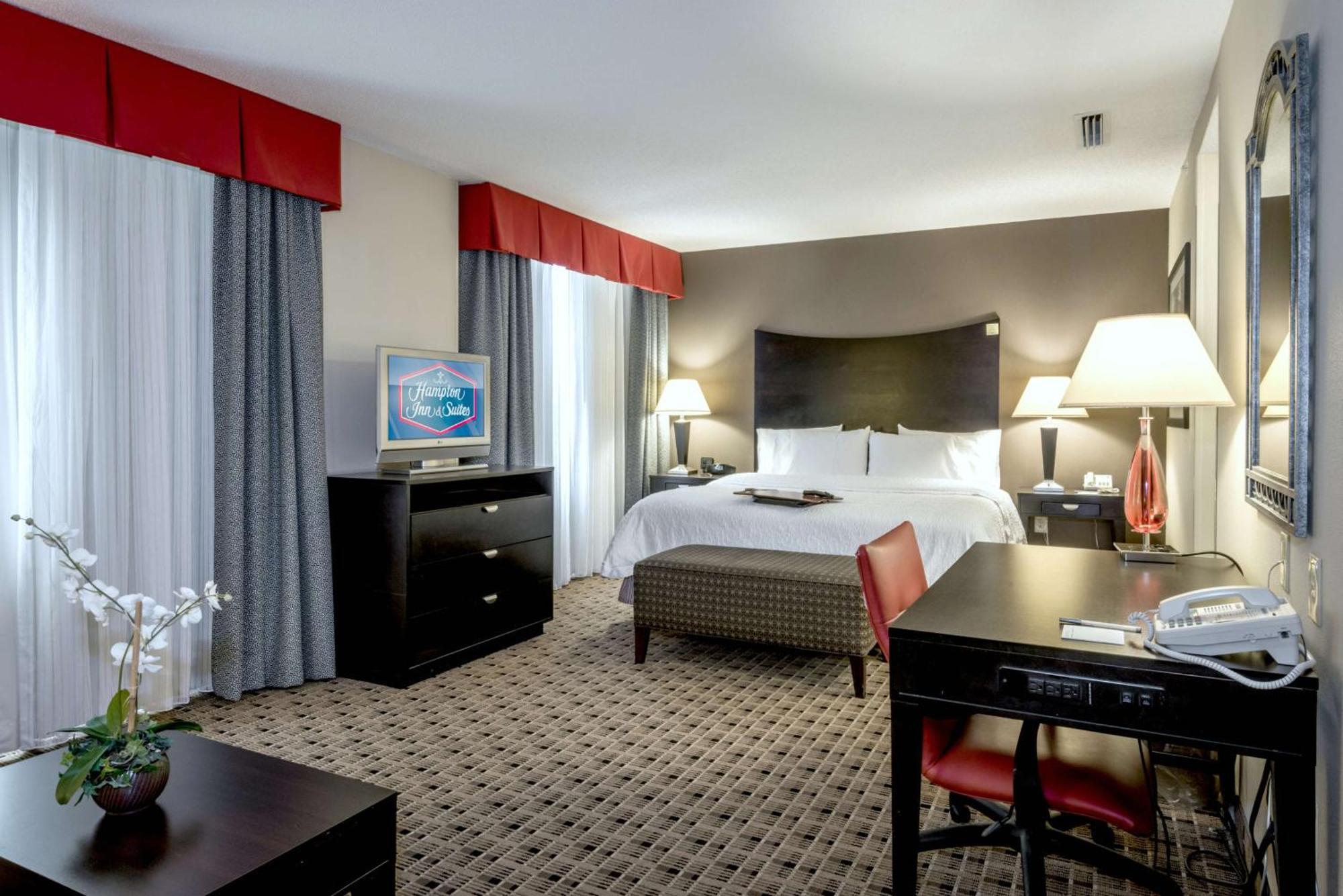 Hampton Inn & Suites Montgomery-Downtown Buitenkant foto