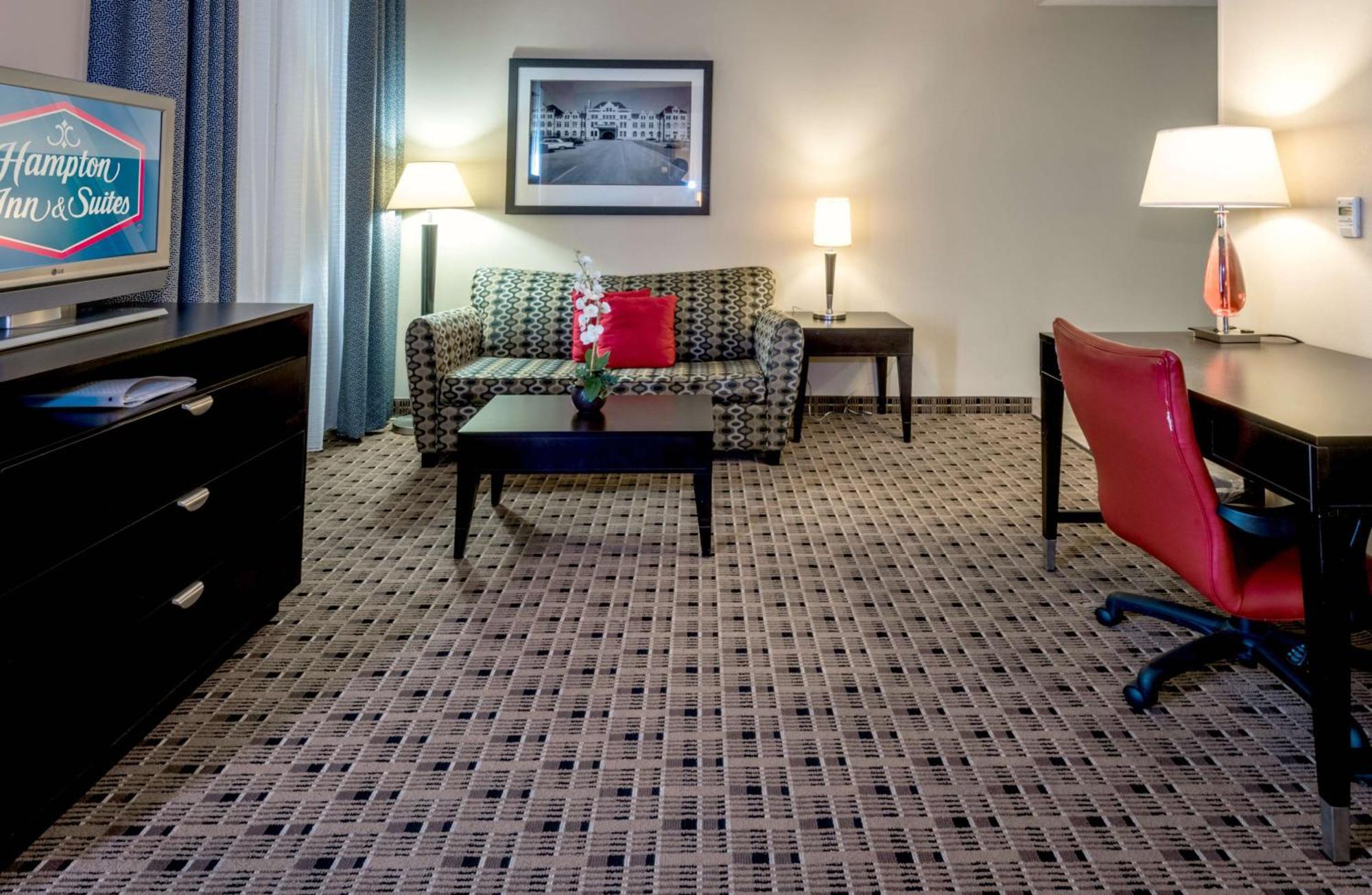 Hampton Inn & Suites Montgomery-Downtown Buitenkant foto