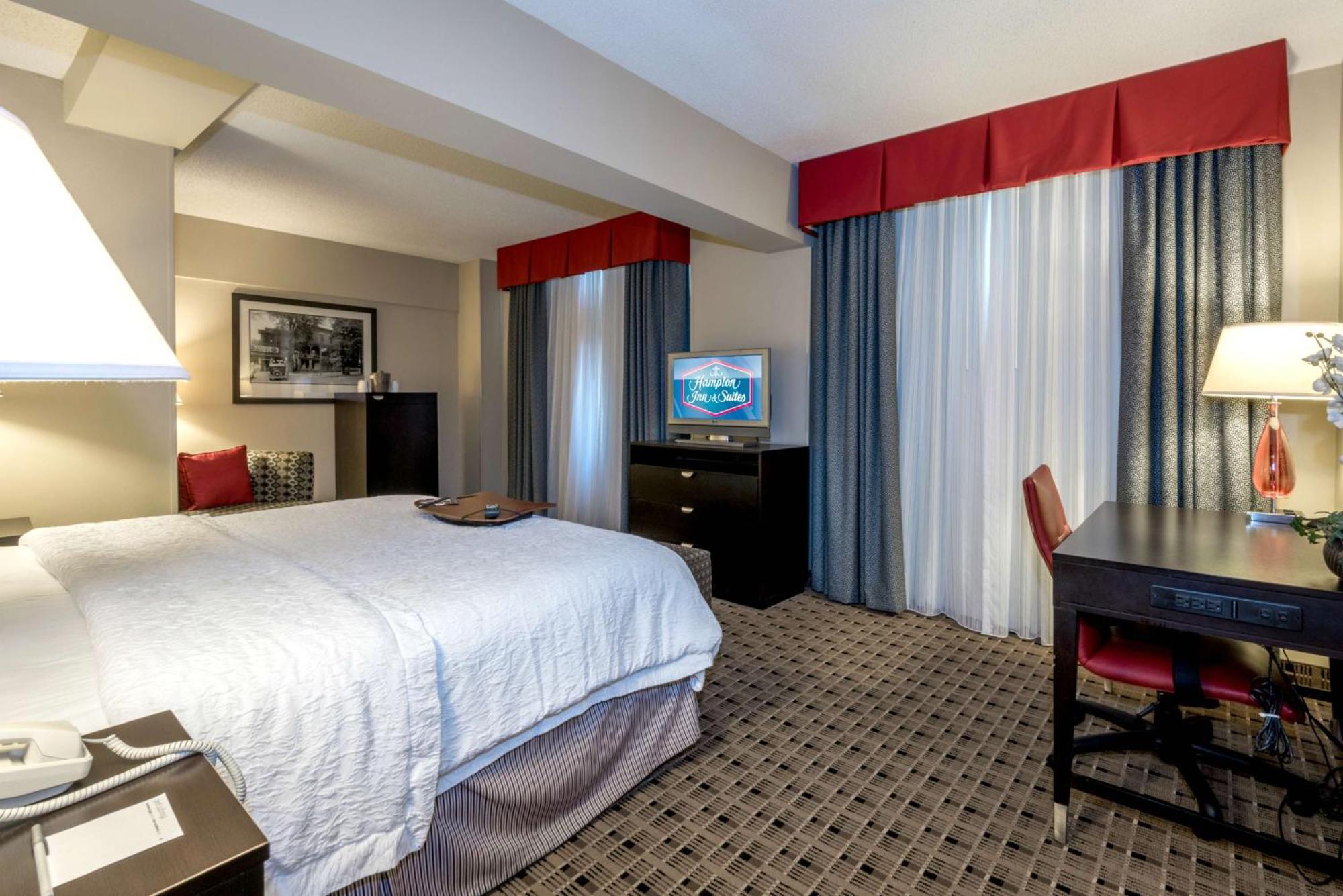 Hampton Inn & Suites Montgomery-Downtown Buitenkant foto